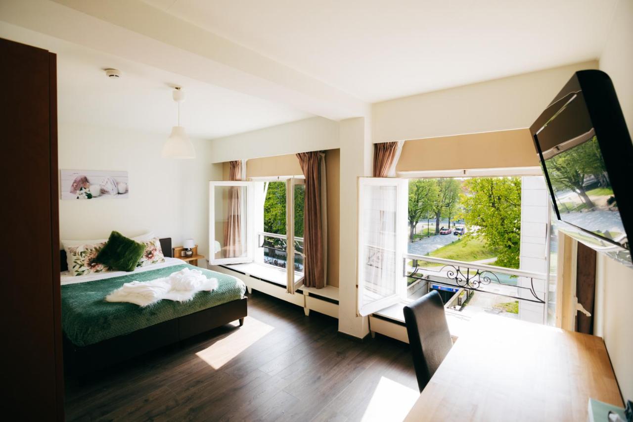 Den Grooten Wolsack Hotel Мехелен Екстериор снимка