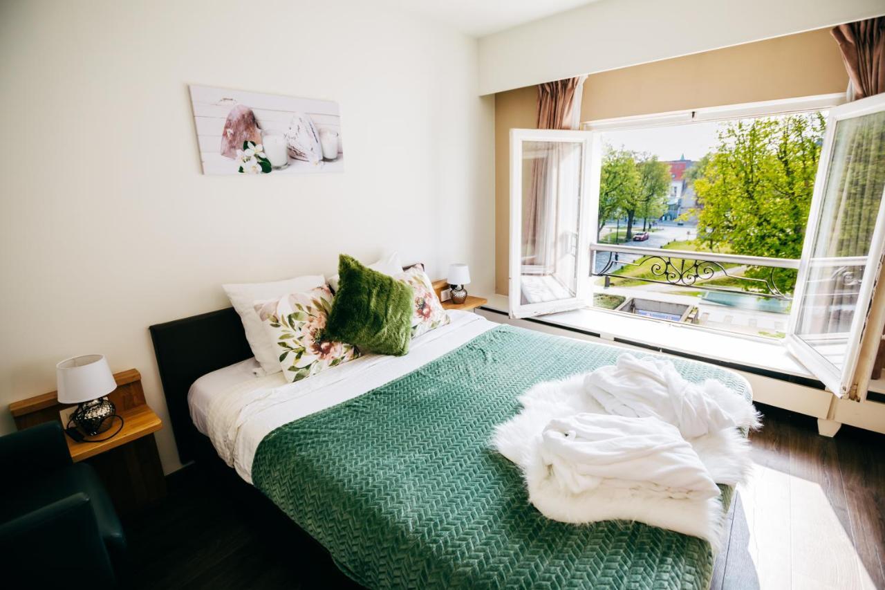 Den Grooten Wolsack Hotel Мехелен Екстериор снимка