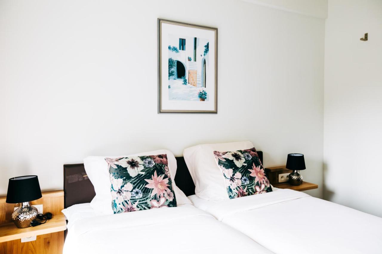 Den Grooten Wolsack Hotel Мехелен Екстериор снимка