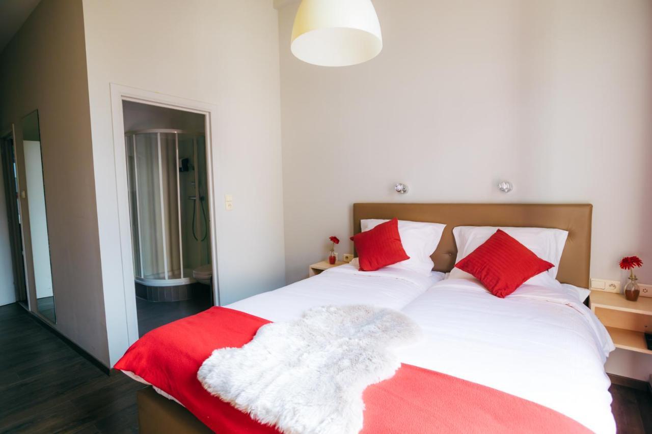 Den Grooten Wolsack Hotel Мехелен Екстериор снимка